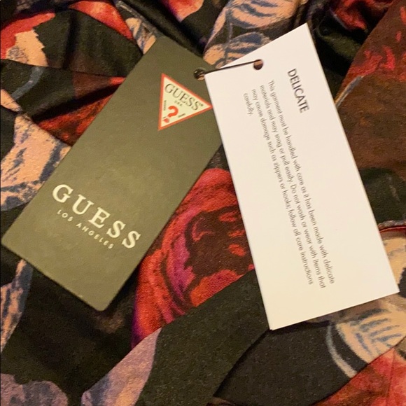 GUESS Women's Jazzi Kimono Sleeves Dawn Of Rose Print Black Bodysuit Size XS - Picture 3 of 12